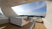 VALENTINA - Sun Deck
